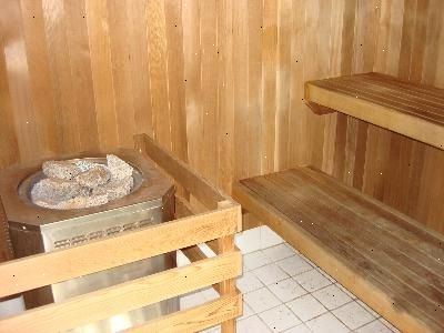Sådan installere og bruge en sauna i dit eget hjem